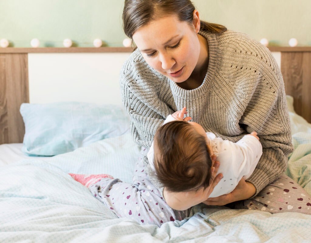 Gentle rouse to sleep method compared to traditional cry-it-out sleep training